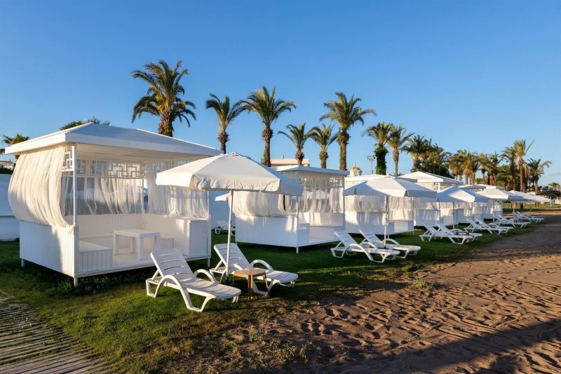 Antalya utazás Miracle Resort Hotel