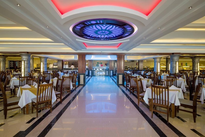 Hurghada utazás Mirage Bay Resort & Aqua Park