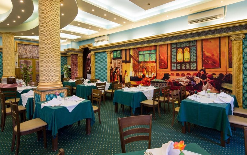 Hurghada utazás Mirage Bay Resort & Aqua Park