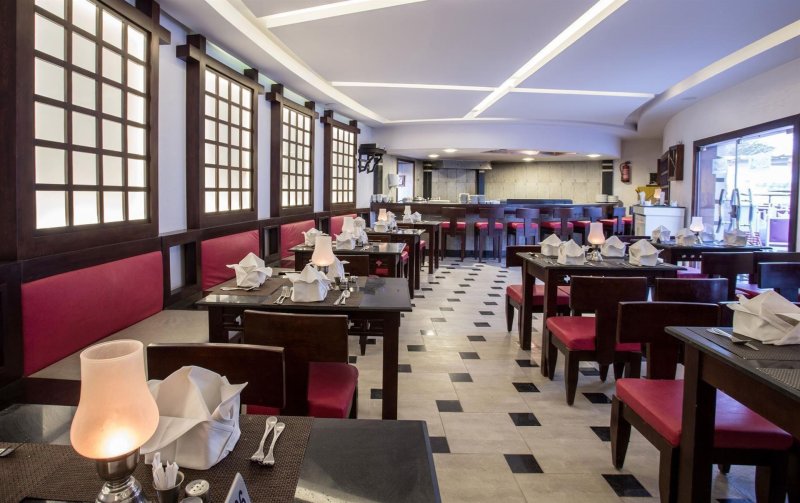 Hurghada utazás Mirage Bay Resort & Aqua Park