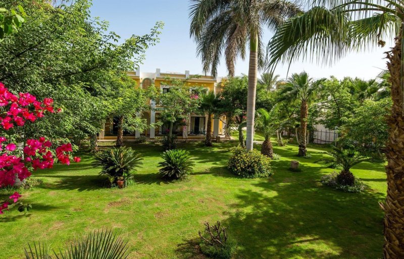 Hurghada utazás Mirage Bay Resort & Aqua Park