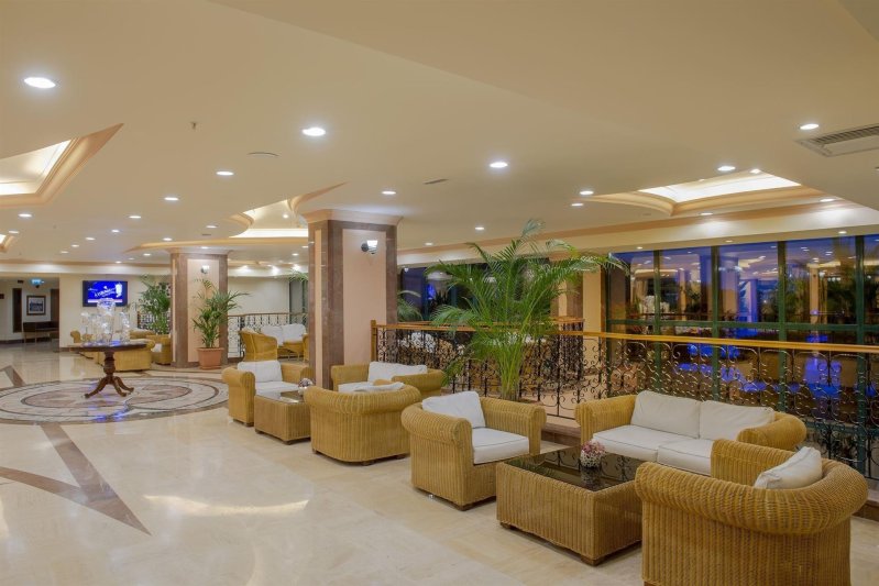 Side utazás Miramare Queen Hotel