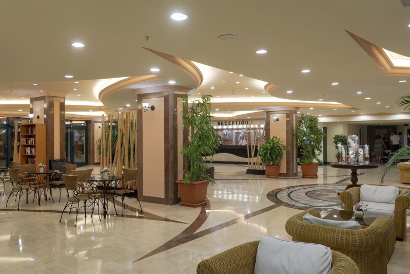 Side utazás Miramare Queen Hotel