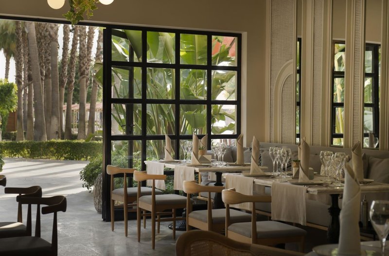 Side utazás Miramare Queen Hotel