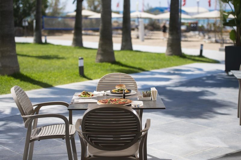 Side utazás Miramare Queen Hotel