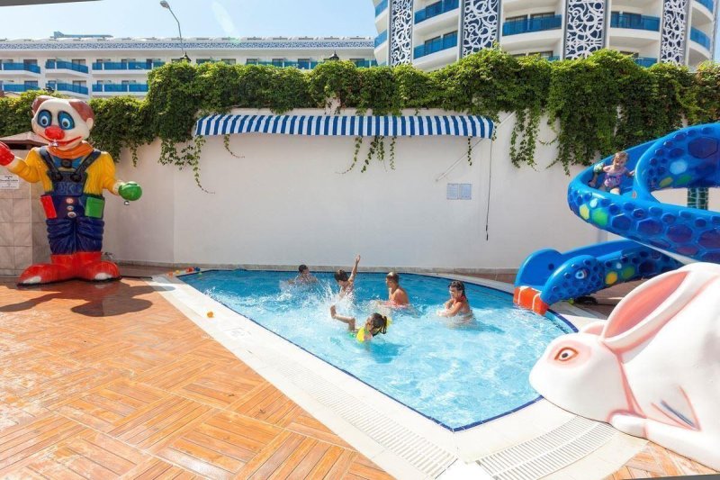 Side utazás Narcia Resort