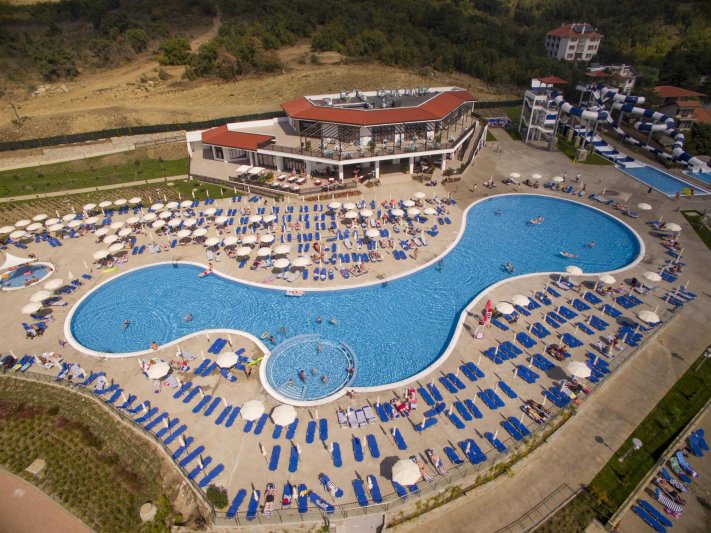 Napospart utazás Nevis Resort