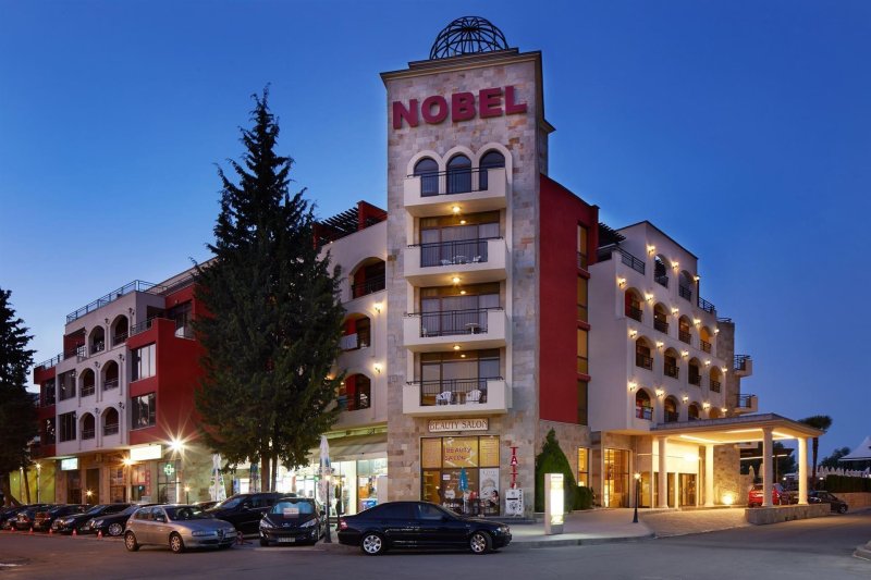 Napospart utazás Nobel