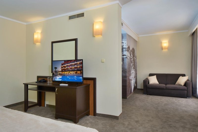 Napospart utazás Nobel