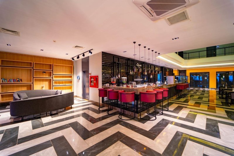 Alanya utazás Noxinn Deluxe Hotel