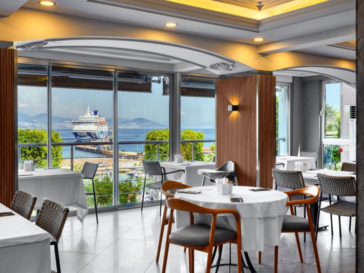 Alanya utazás Numa Port Hotel