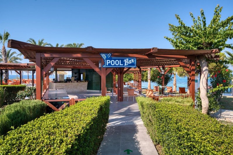 Alanya utazás Oz Hotels Incekum Beach Resort