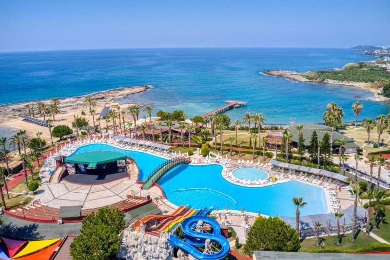 Alanya utazás Oz Hotels Incekum Beach Resort