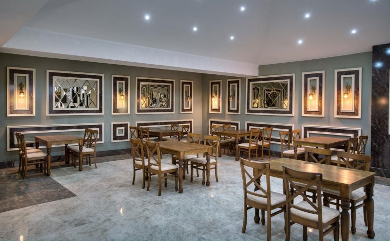 Alanya utazás Oz Hotels Incekum Beach Resort