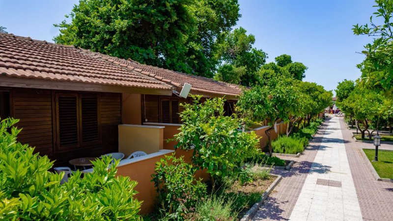 Side utazás Ozlem Garden