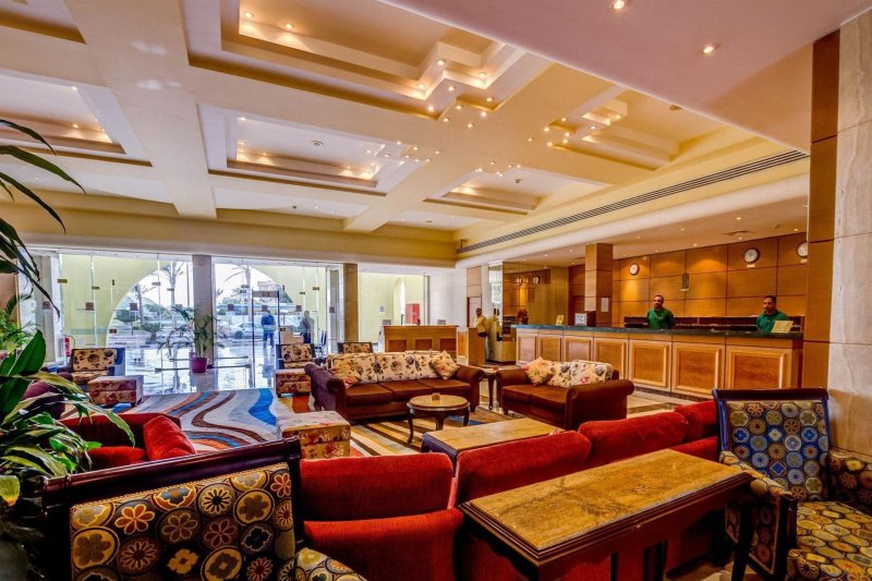 Hurghada utazás Palm Beach Resort