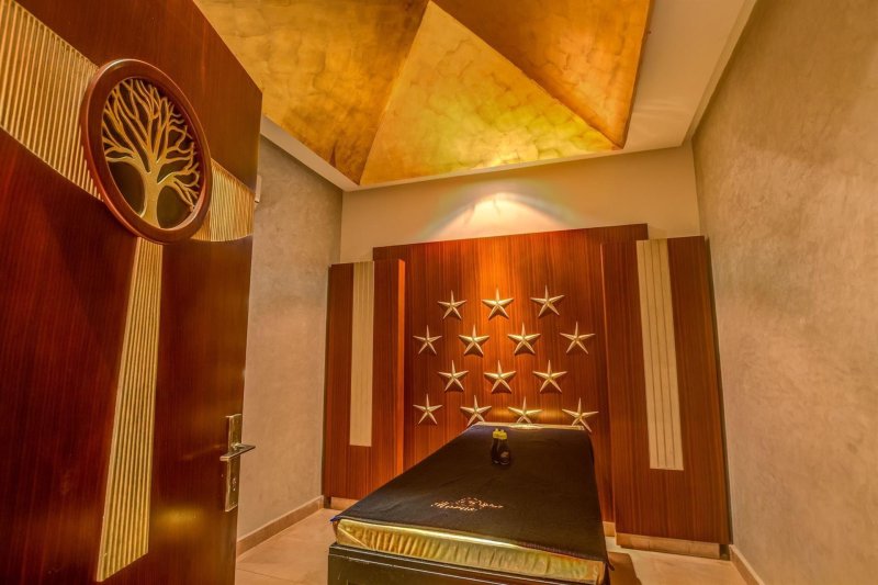 Hurghada utazás Palm Beach Resort