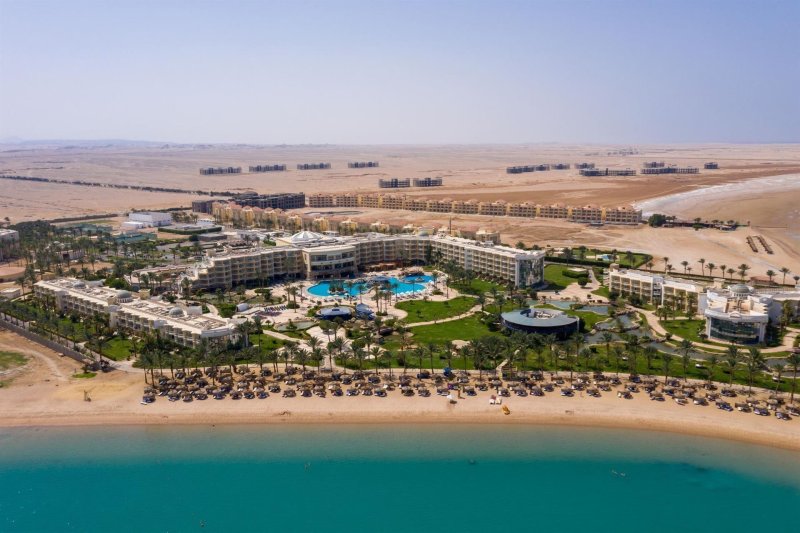 Hurghada utazás Palm Royale Soma Bay