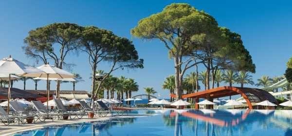 Belek utazás Paloma Sencia