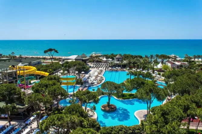 Papillon Ayscha Belek