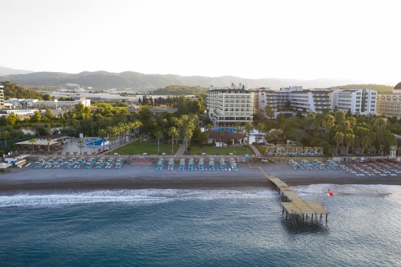 Alanya utazás Perre Delta Hotel