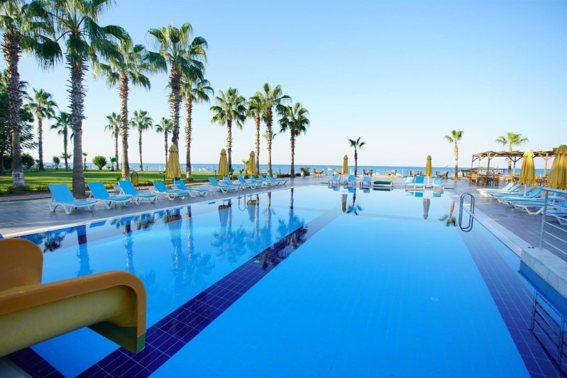 Alanya utazás Perre Delta Hotel