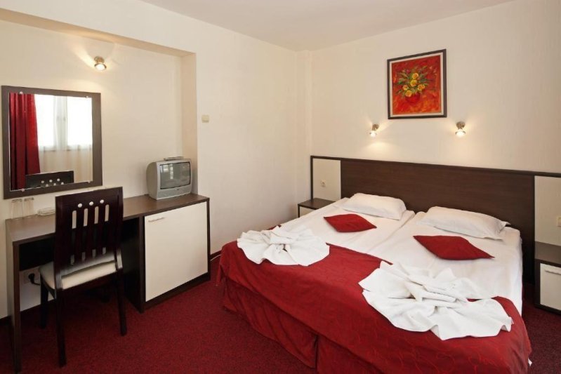 Napospart utazás Peshev Nessebar