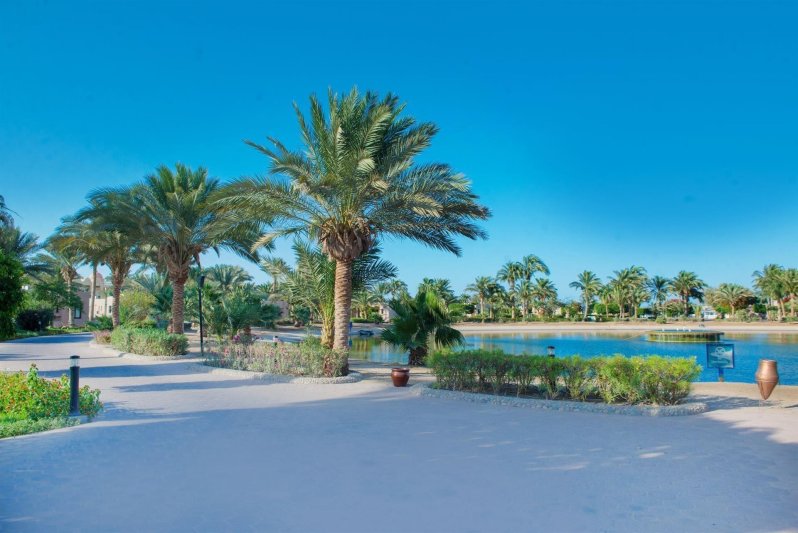 Hurghada utazás Pharaoh Azur Resort