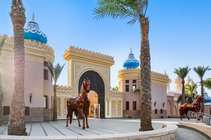 Hurghada utazás Pickalbatros Alf Leila Wa Leila Resort Neverland