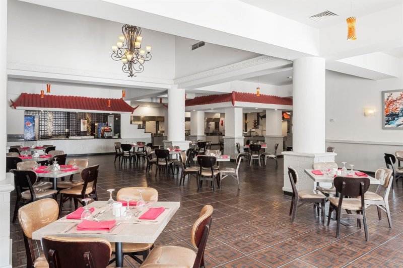 Hurghada utazás Pickalbatros Alf Leila Wa Leila Resort Neverland