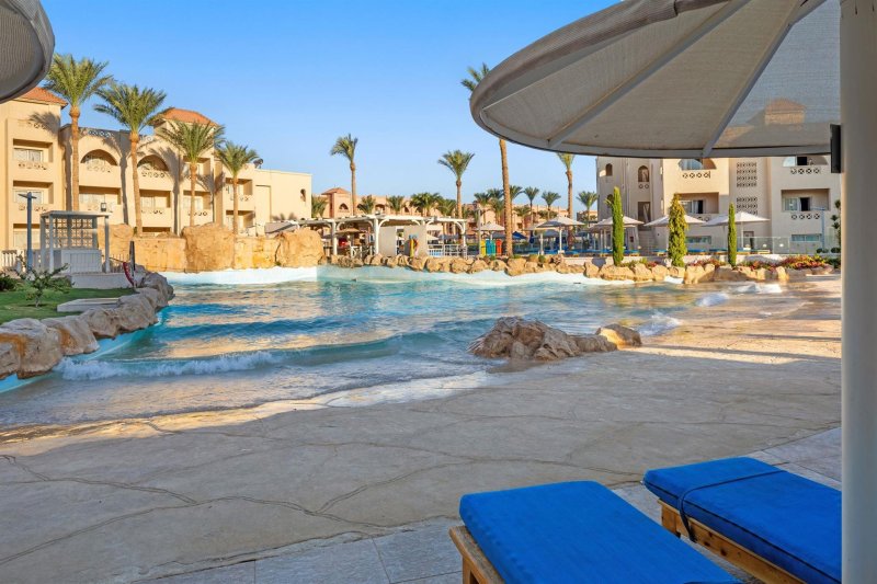 Hurghada utazás Pickalbatros Aqua Blu Resort