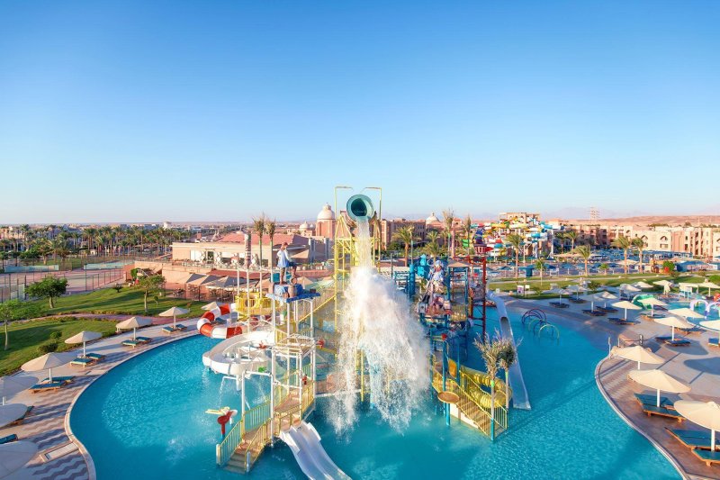 Hurghada utazás Pickalbatros Aqua Park Resort Hurghada