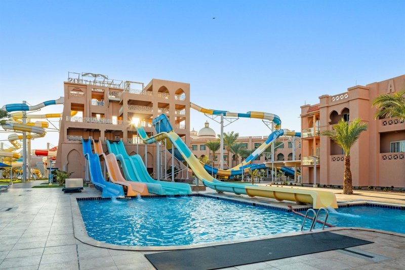 Hurghada utazás Pickalbatros Aqua Vista Resort
