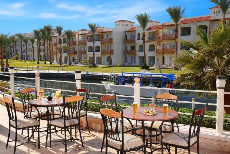 Hurghada utazás Pickalbatros Dana Beach Resort