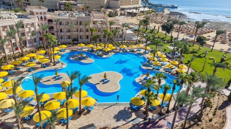 Hurghada utazás Pickalbatros Palace Resort