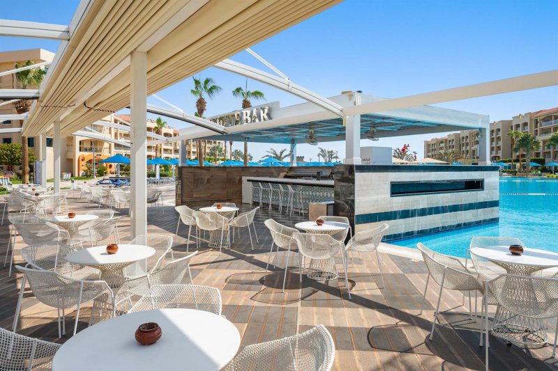 Hurghada utazás Pickalbatros White Beach Resort Hurghada