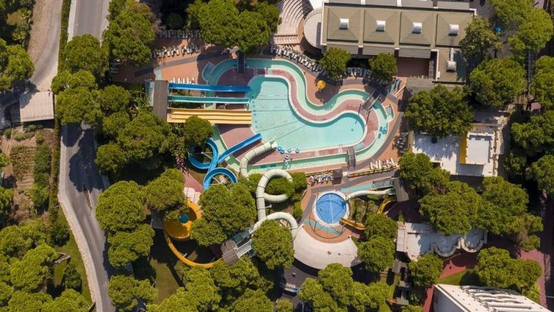 Belek utazás Pine Beach Belek