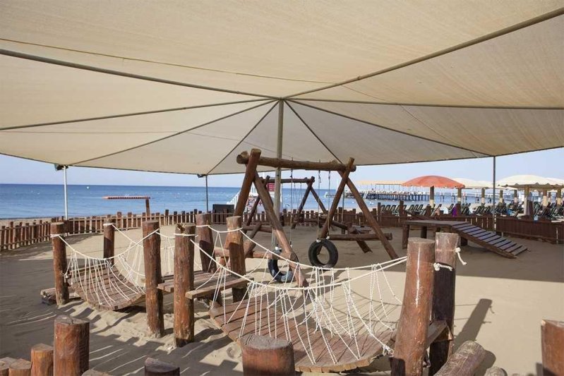 Belek utazás Pine Beach Belek