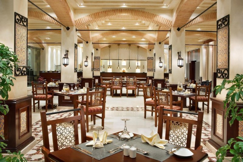 Hurghada utazás Posh Club By Sunrise Crystal Bay Resort