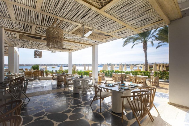 Hurghada utazás Posh Club By Sunrise Tucana Resort