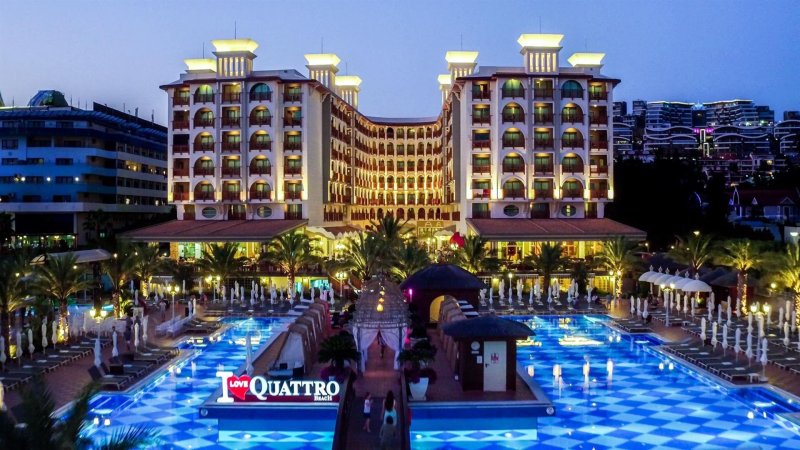 Alanya utazás Quattro Beach Resort & Spa