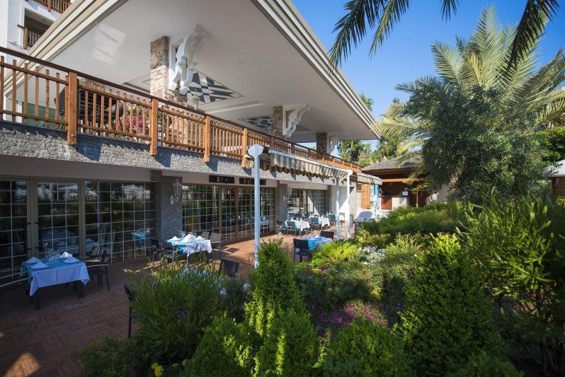 Alanya utazás Quattro Beach Resort & Spa