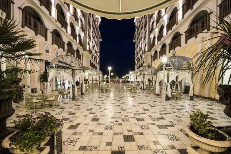 Alanya utazás Quattro Beach Resort & Spa