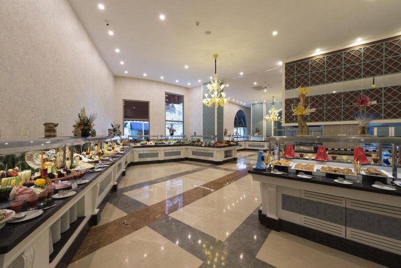 Alanya utazás Quattro Beach Resort & Spa