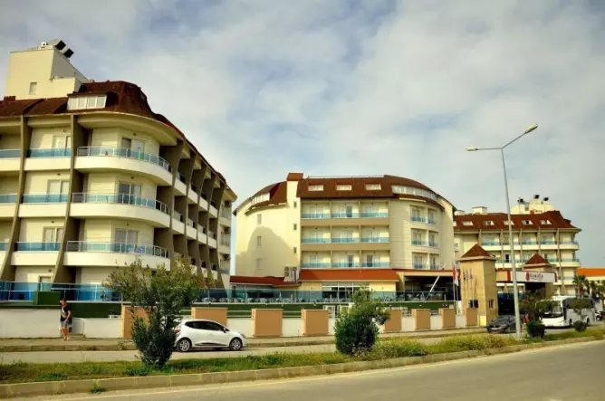Ramada Resort By Wyndham Side Side