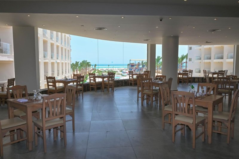 Hurghada utazás Riviera Aqua Park Resort