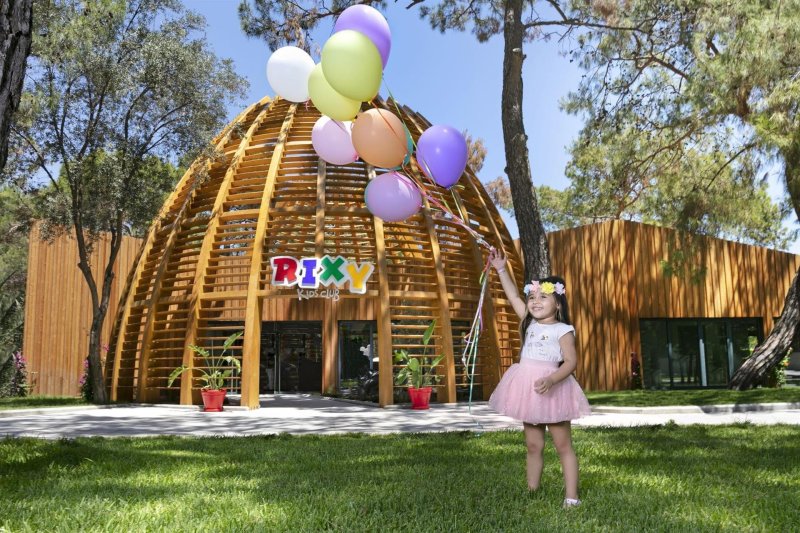 Kemer utazás Rixos Sungate