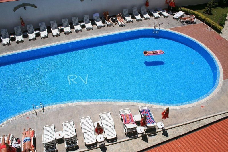 Napospart utazás Rose Village Apart