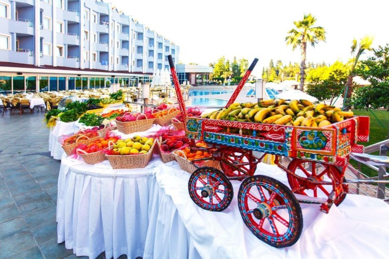 Kemer utazás Rox Royal Hotel