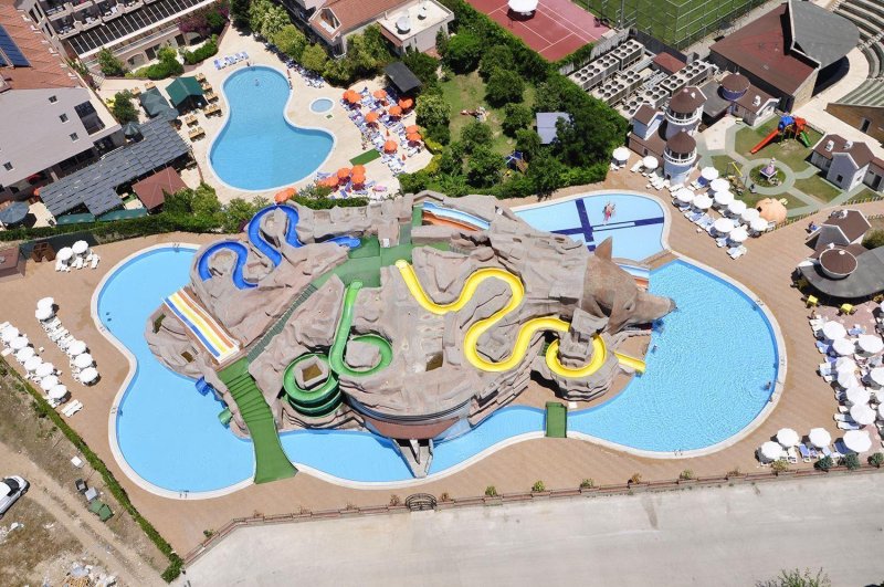 Kemer utazás Rox Royal Hotel